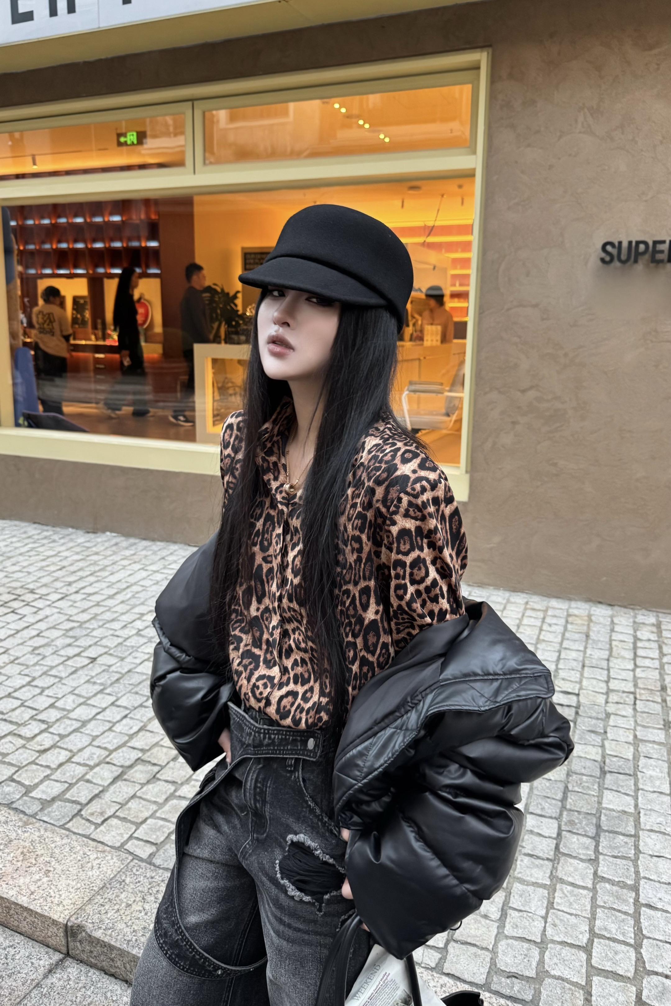 给他买个苹果4就行了 加上你这个S13正好17