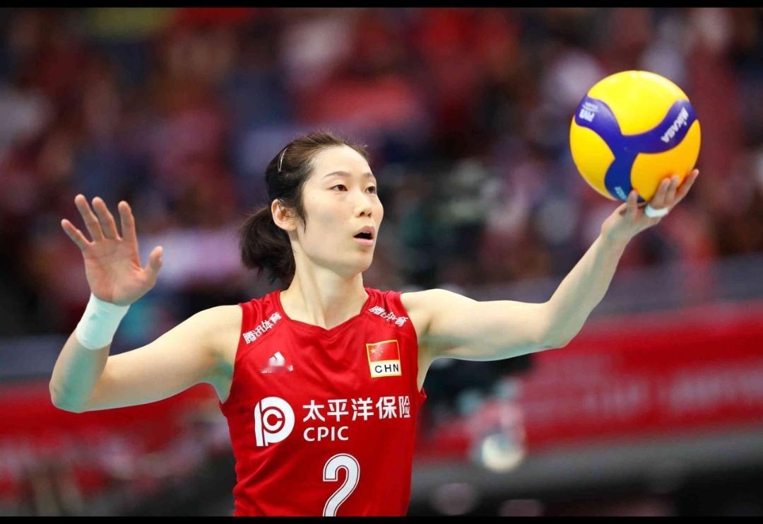 中国女排2：3不敌泰国队，理论上虽然还有可能拿到洛杉矶奥运会入场券，但其难度无疑