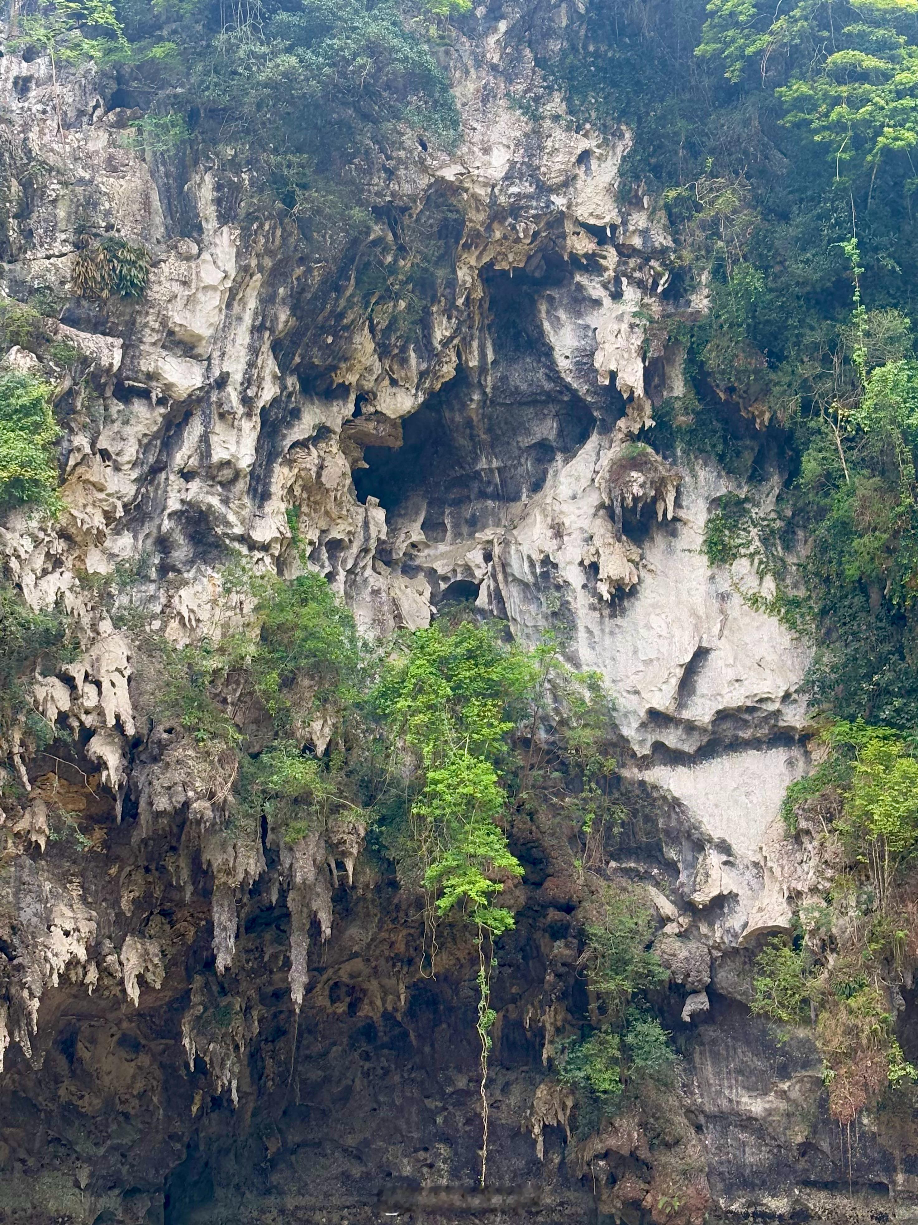 山中有海 海上有门 河池·三门海翡翠水