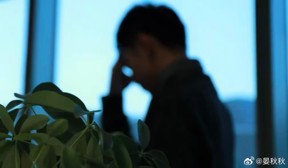 真实的人性很多人东托西托，要和我聊聊生活中的烦心事。有的，我能共情。有的，我能协