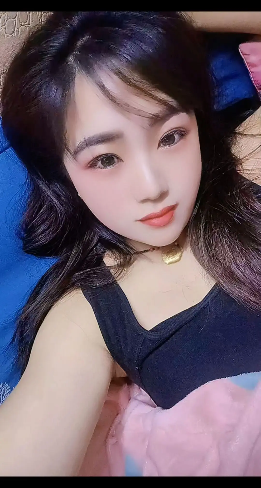 “即使做不了夫妻，我也心甘情愿做你知己，远远的关心你，死心塌地，不离不...