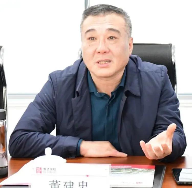 山东滨州新能源集团老总董建忠官宣被查，曾主政公用事业集团

滨州的老董，出生年月