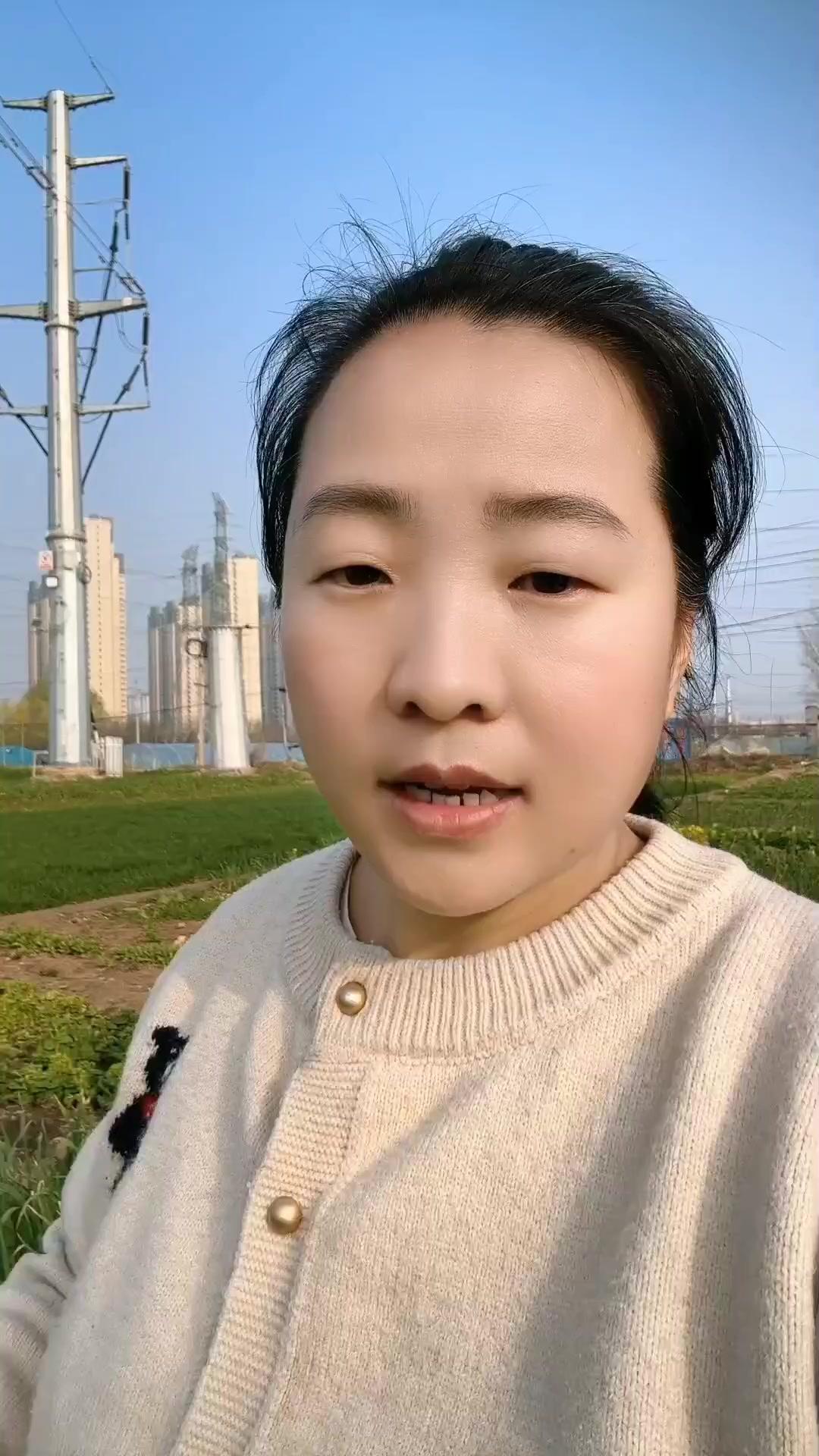 种植小技巧，作物长得好！🌱作物生长不同阶段用对肥，长势翻倍！
1️⃣长叶期：选