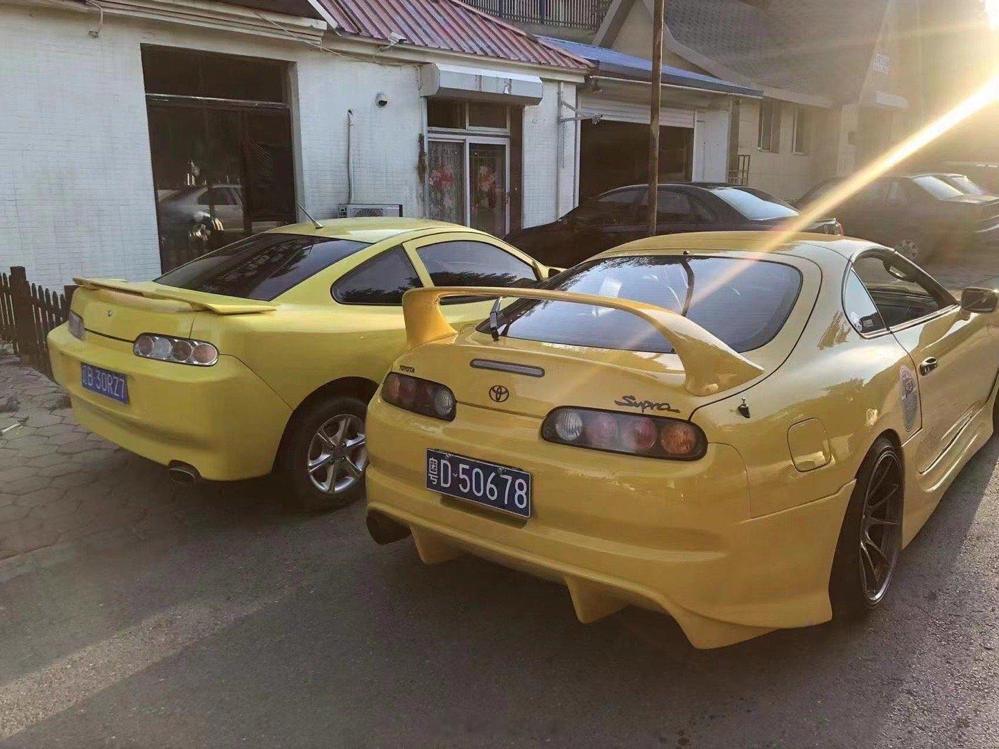 所以确实还是早期的美人豹要好看一点，更像supra ​​​