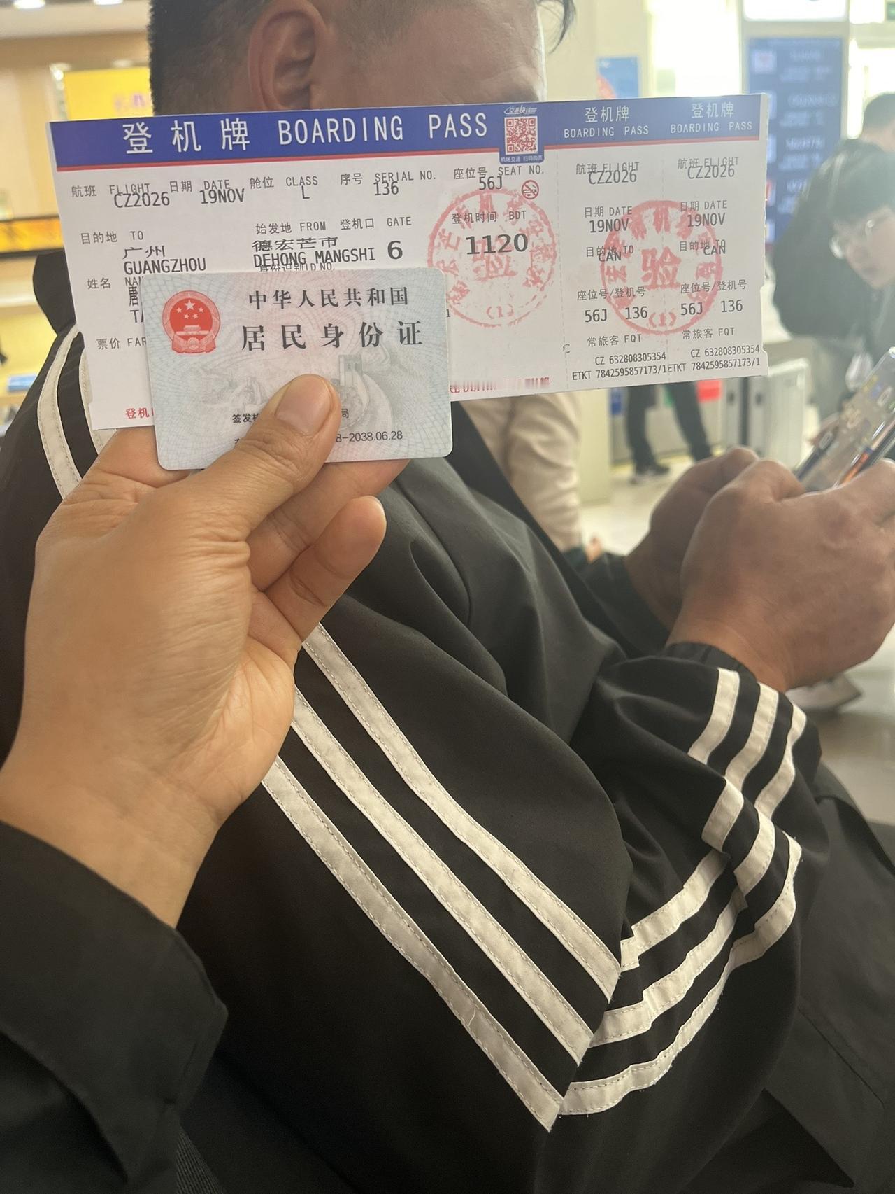 生活的意义大概就是吃吃喝喝吧