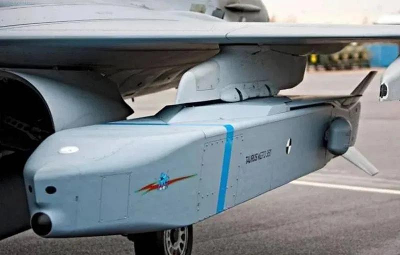 图片报：德国尚未决定向基辅提供金牛座导弹  德国政府不打算向乌克兰转让“金牛座”