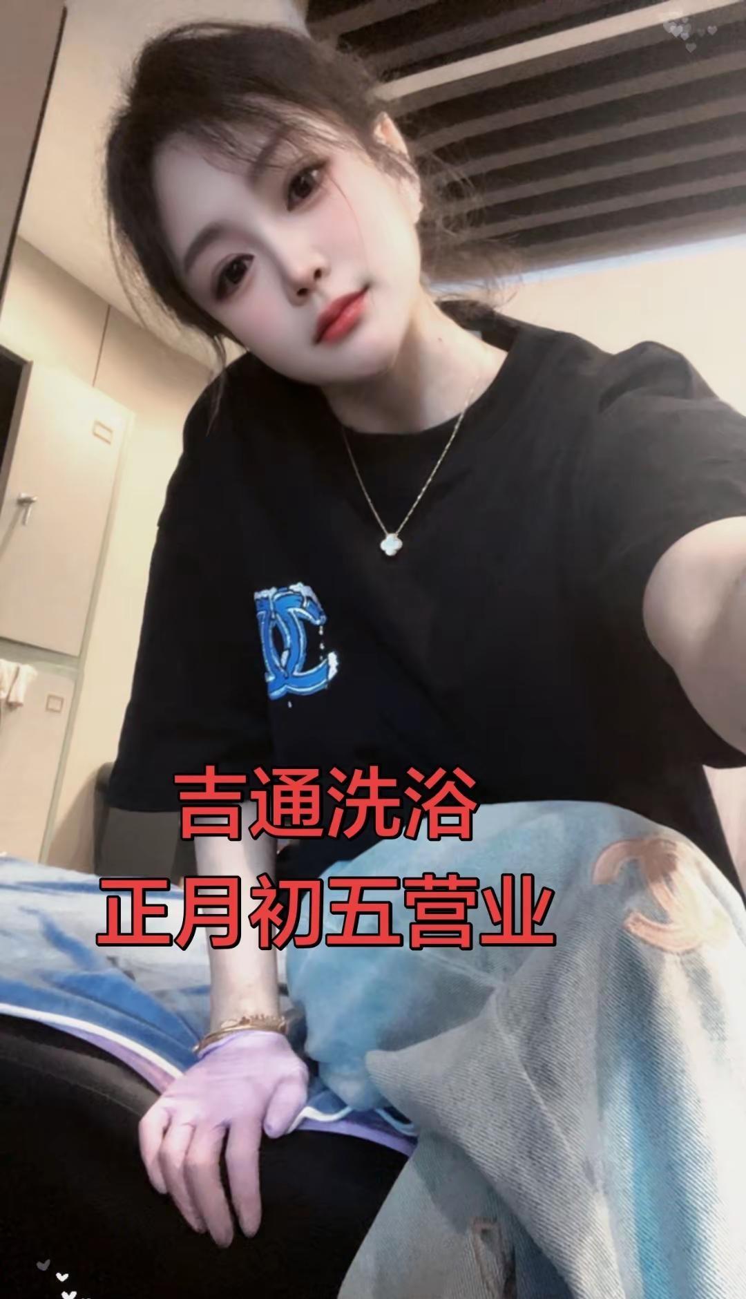 未来的路，光明而璀璨。