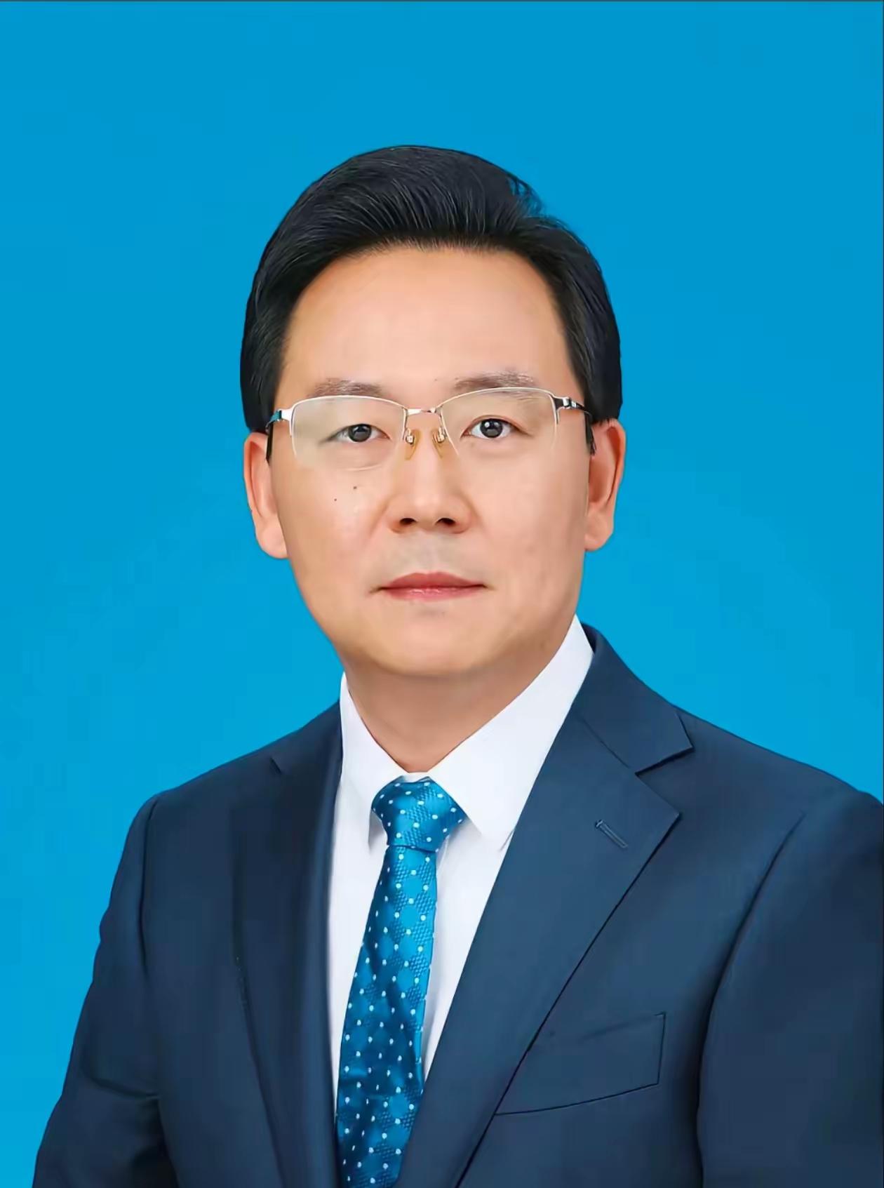 在吉三年，百姓温暖了三年，幸福了三年，感动了三年！百姓舍不得您走！

看看小区的