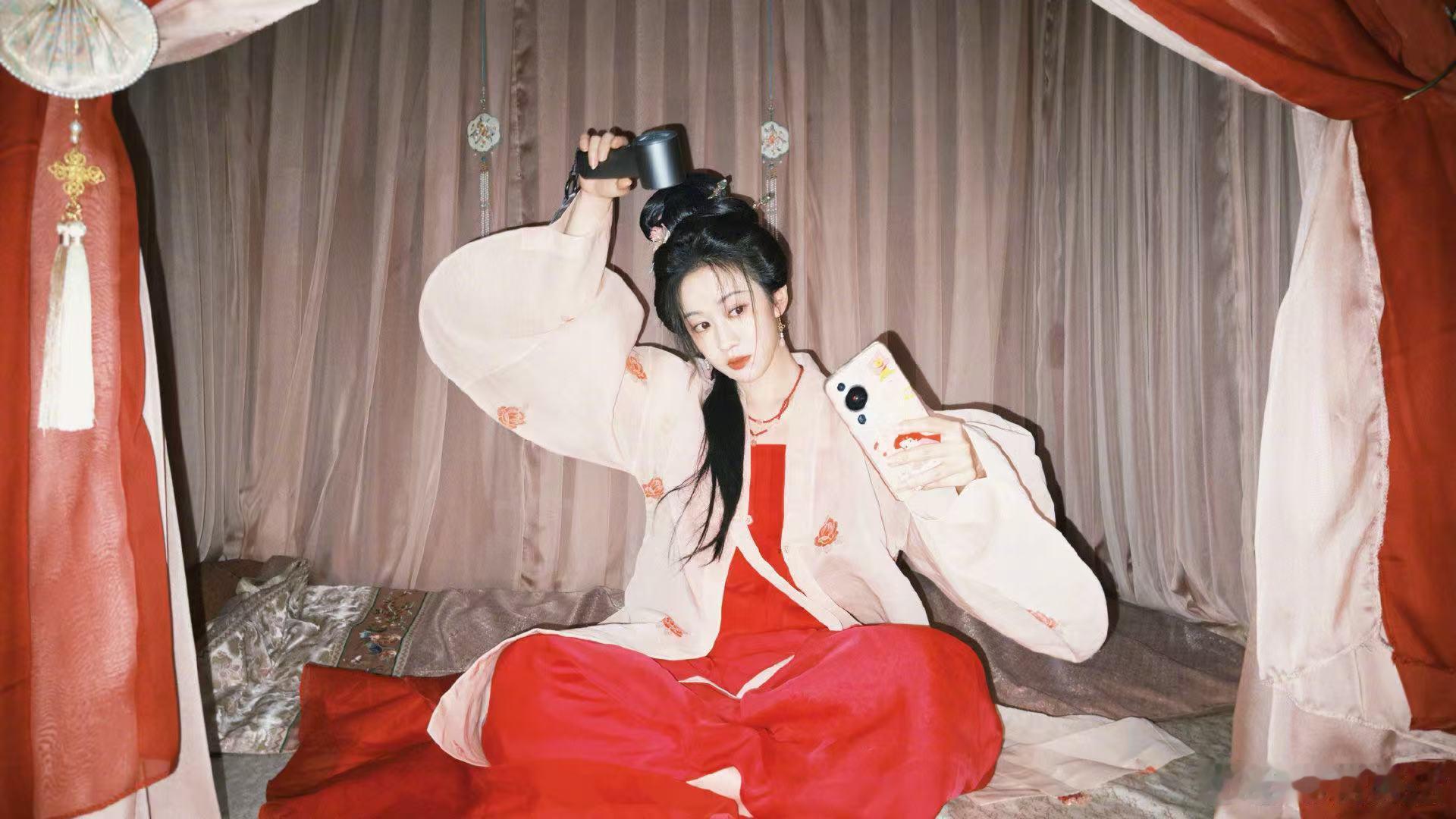 刘美含你不是去泉州怎么改找徐洋了 刷到刘美含和徐洋合拍的短视频，评论区全在玩梗，