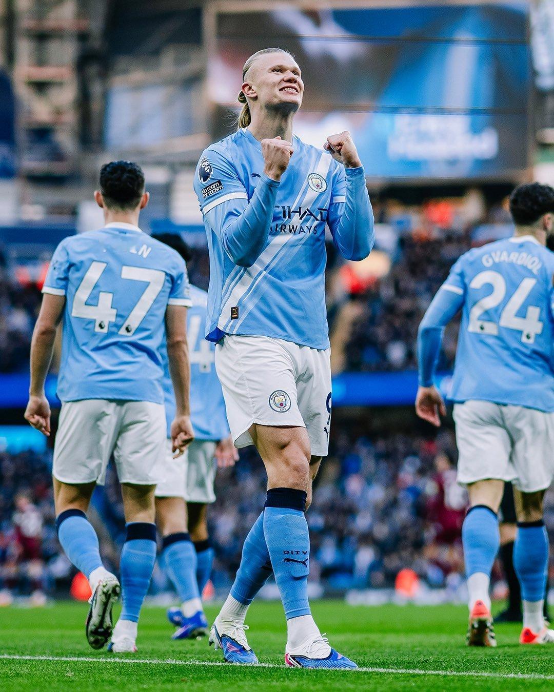 C罗和c罗一起siu到最后哈兰德曼城150球 🚨2026年1月8日，哈兰德打进