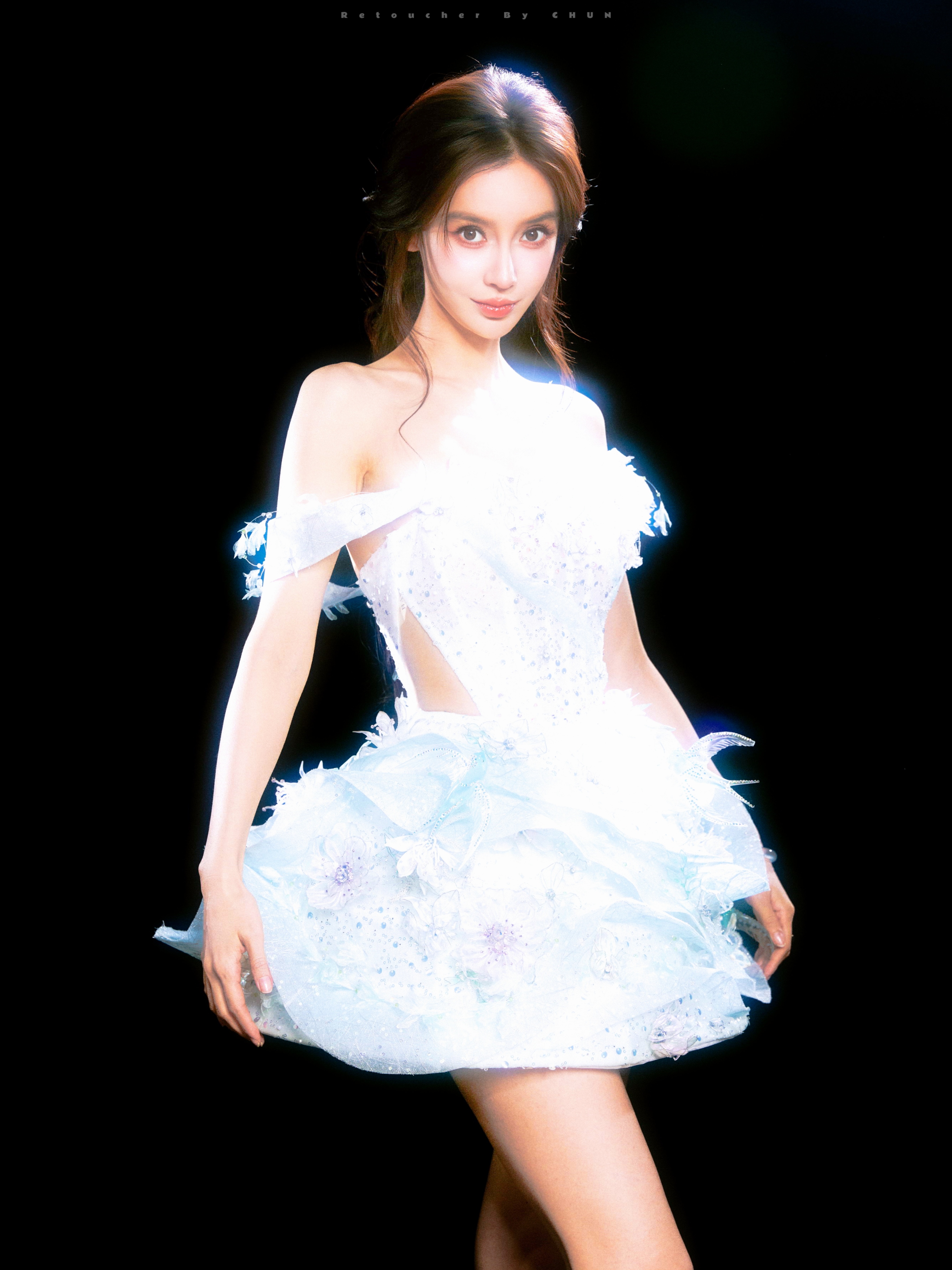 ＊Angelababy天鹅塑🦢-投喂一波自调壁纸 