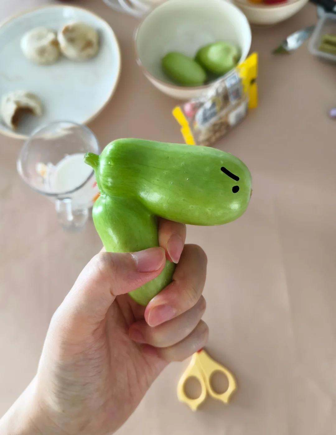 不许动！