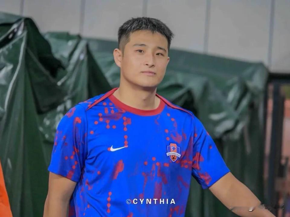 中超官宣转会---田子羿…昨天，中超升班马辽宁铁人足球俱乐部官方宣布，球员田子羿