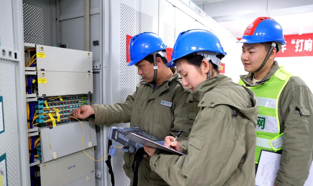 荆州人必看！电费智能语音提示上线，再也不怕忘缴费断电
很多荆州人都有过这样的烦恼