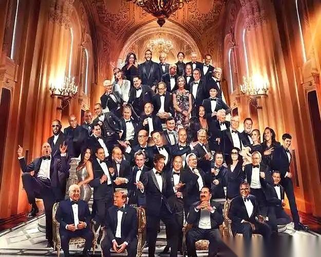 美国有一条看不见的“斩杀线”。
谁碰，谁死。
当年在国内搜刮了那么多钱的四大家族