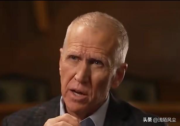 参议员汤姆·蒂利斯回应特朗普总统在社交媒体上称北约为“懦夫”的帖子:“我不认为他