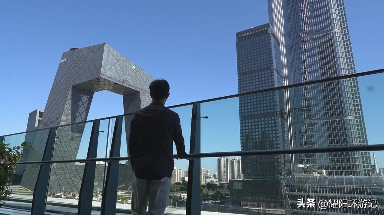 视频收益没了，自媒体的未来到底在哪？媒体人到底何去何从？
        这是第