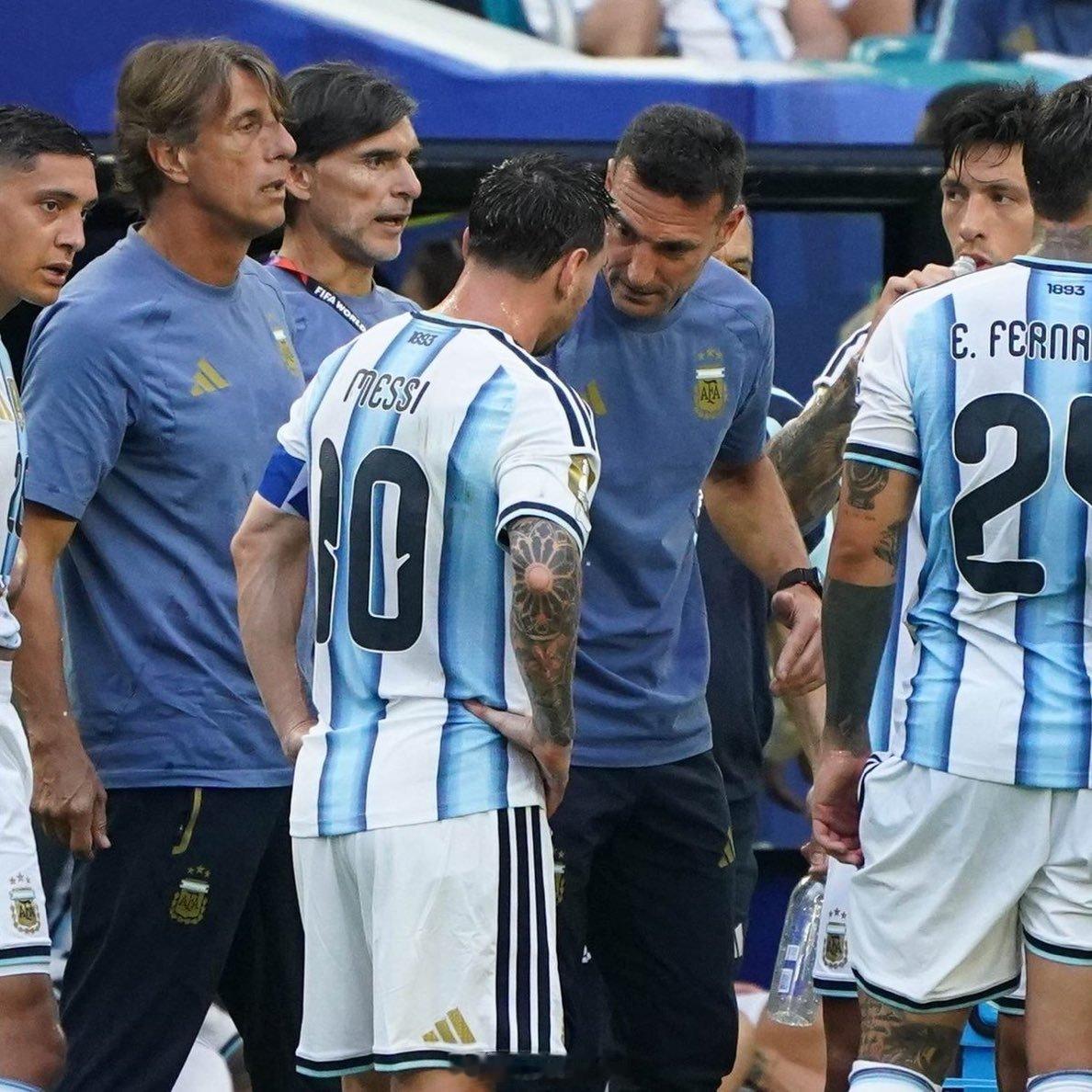 阿根廷球迷俱乐部阿根廷vs埃及   🇦🇷斯卡洛尼评估对阵埃及的调整在加时赛对