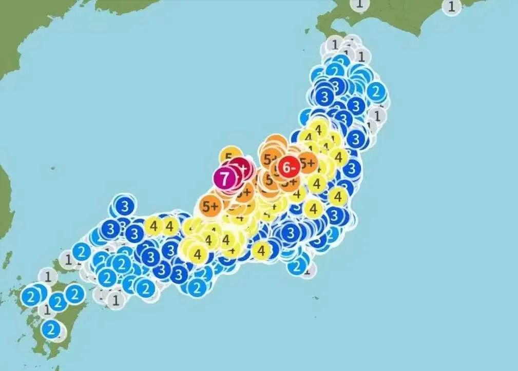 日本地震，但不要过于偏激。近日，日本本州发生7.4级地震，如今已致多人死亡，其余