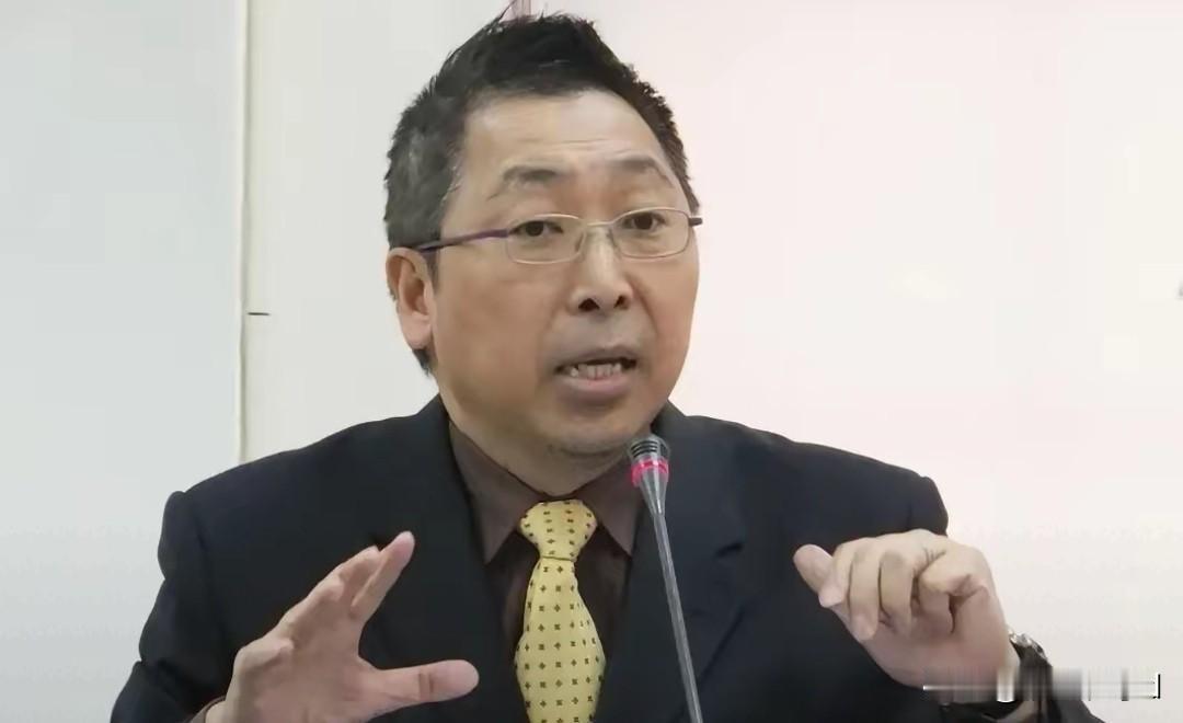 唐湘龙用公司比喻怼台独，锁办公室当老板的说法太离谱
 
台湾名嘴唐湘龙狠怼不愿认