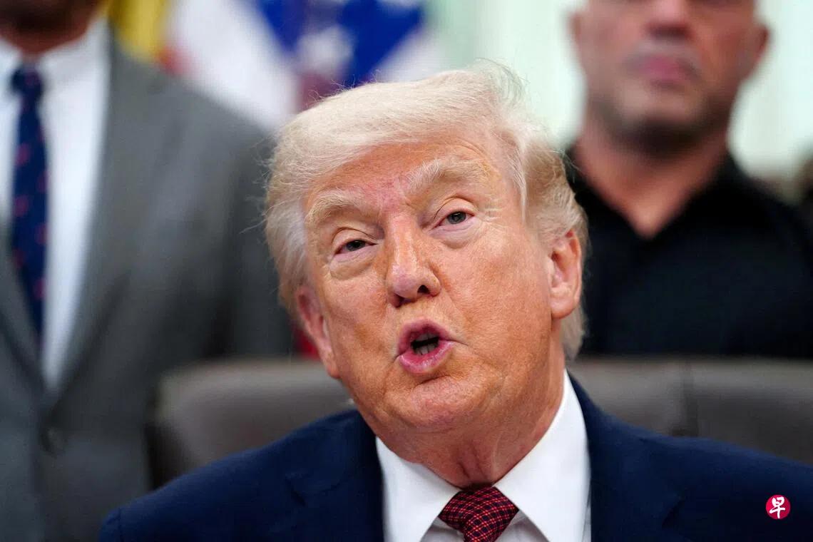 4月22日的北京时间8点，美伊停火到期之前，特朗普宣布将继续维持与伊朗的停火状态