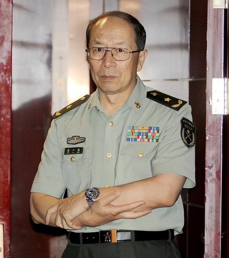 韩国一军事专家再次语出惊人！他说：“如果美国把所有军事力量都集结起来去攻打中国，