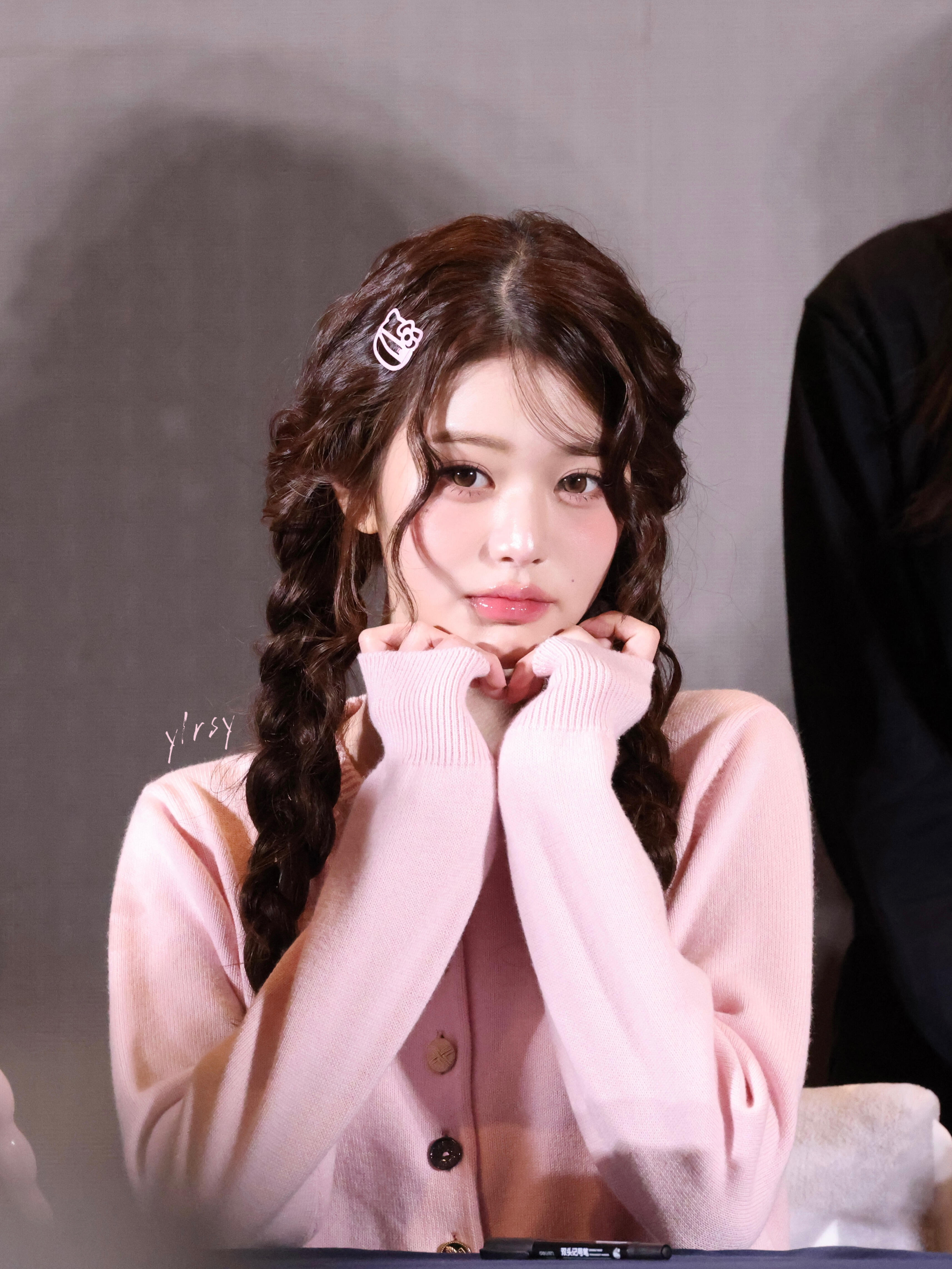 生图就这么漂亮真的是人类可以拥有的美貌吗