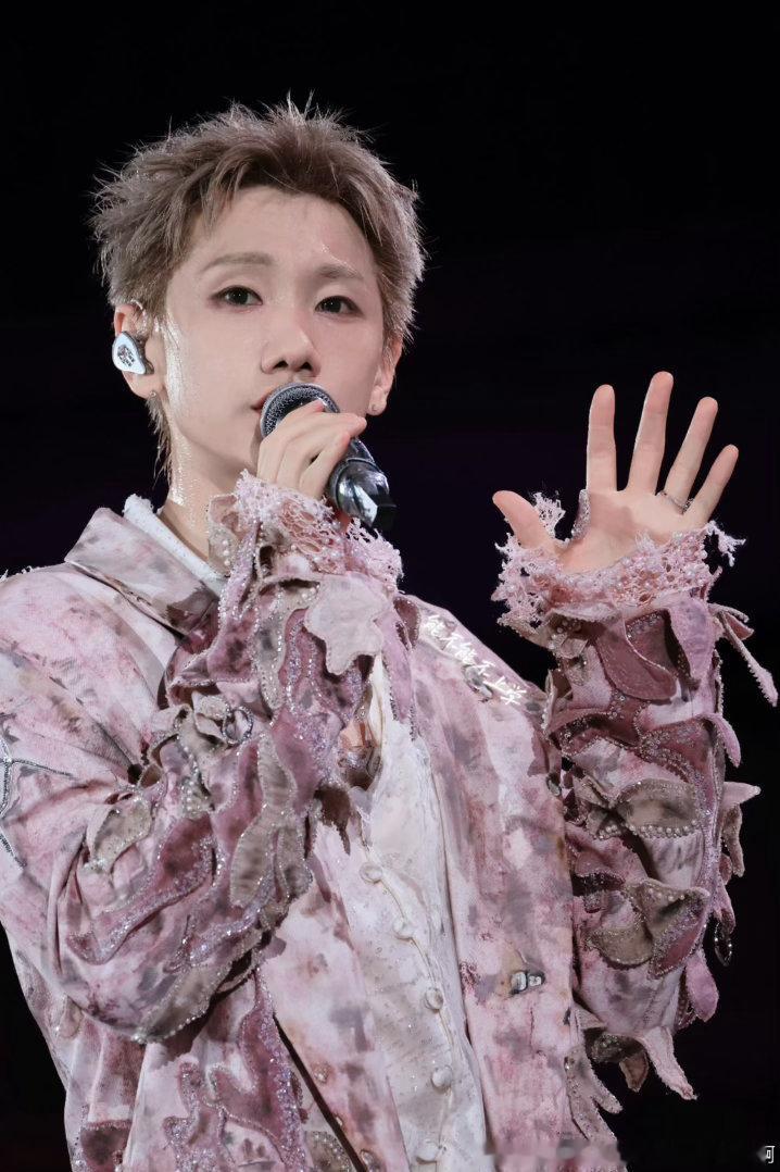 汪苏泷演唱会考滕王阁序汪苏泷连续两年背滕王阁序我真的会谢，汪苏泷连续两年背《滕王
