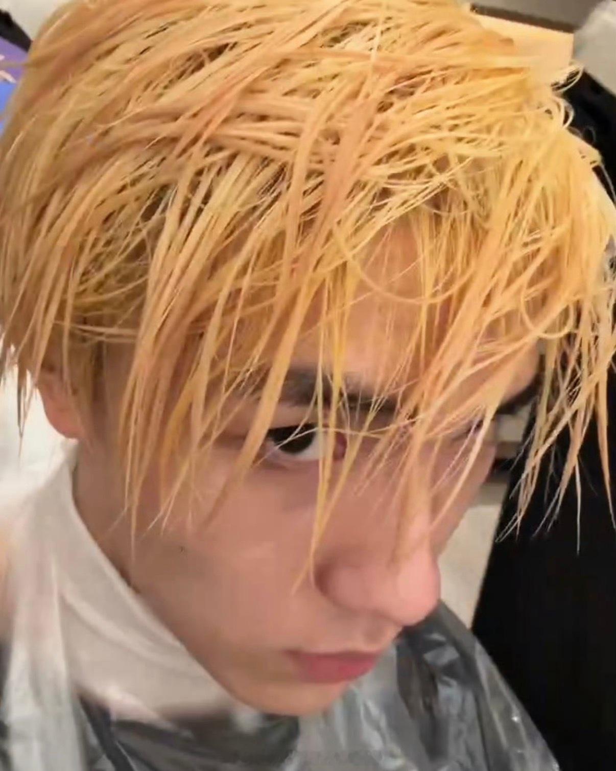 我的天呢哈麻丝为什么总致力于让场场破音跑调的科一五次郎哈麻在路人面前丢人，路人的