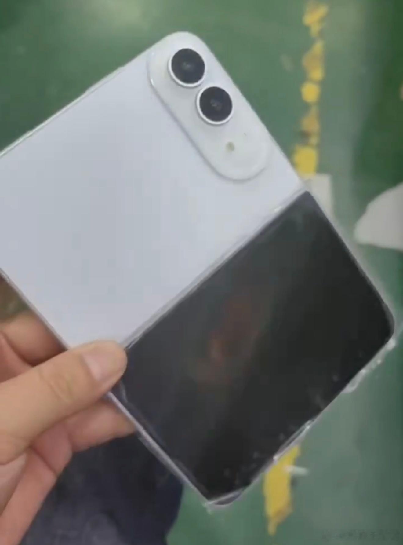 iPhoneUltra配色曝光距发布没几个月了，所以东西就这么个东西，外观很可能