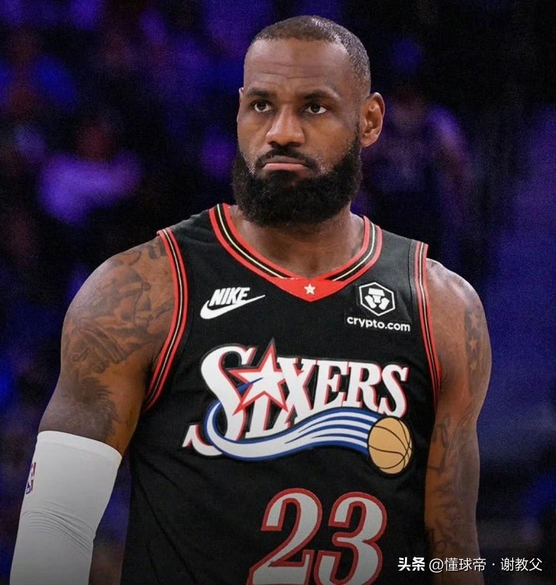 签约只是开端，詹姆斯空降费城后，传出三个新消息，直接影响冲冠前景。布朗和乔治交易