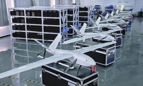 脸都不要了！俄罗斯媒体放出一组数据，说中国每个月能生产出50万架无人机，战时还能