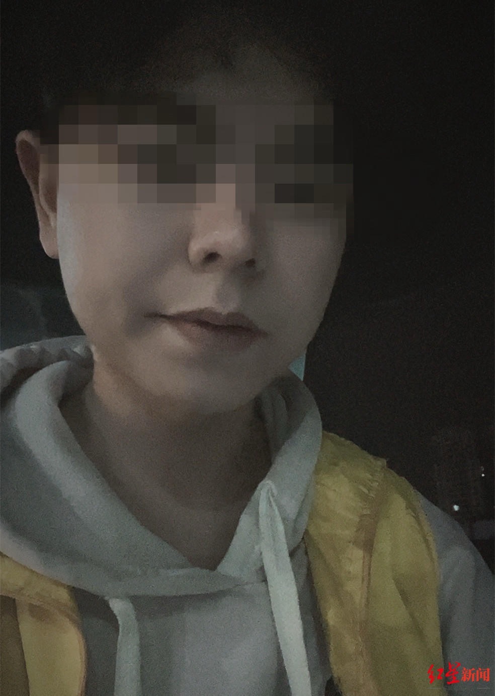 #24岁骑手猝死家中亲属发声#【#24岁外卖骑手猝死家中#，亲属称事发前感冒仍在