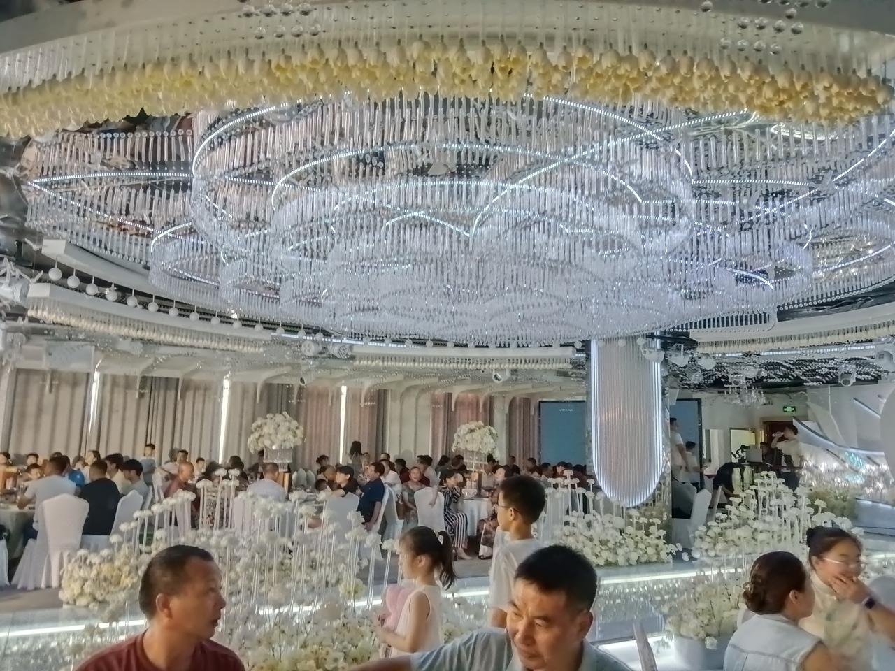 江西的彩礼由28.8万，
直降到12.8万。
你信吗？

若不是昨晚家婆打电话来