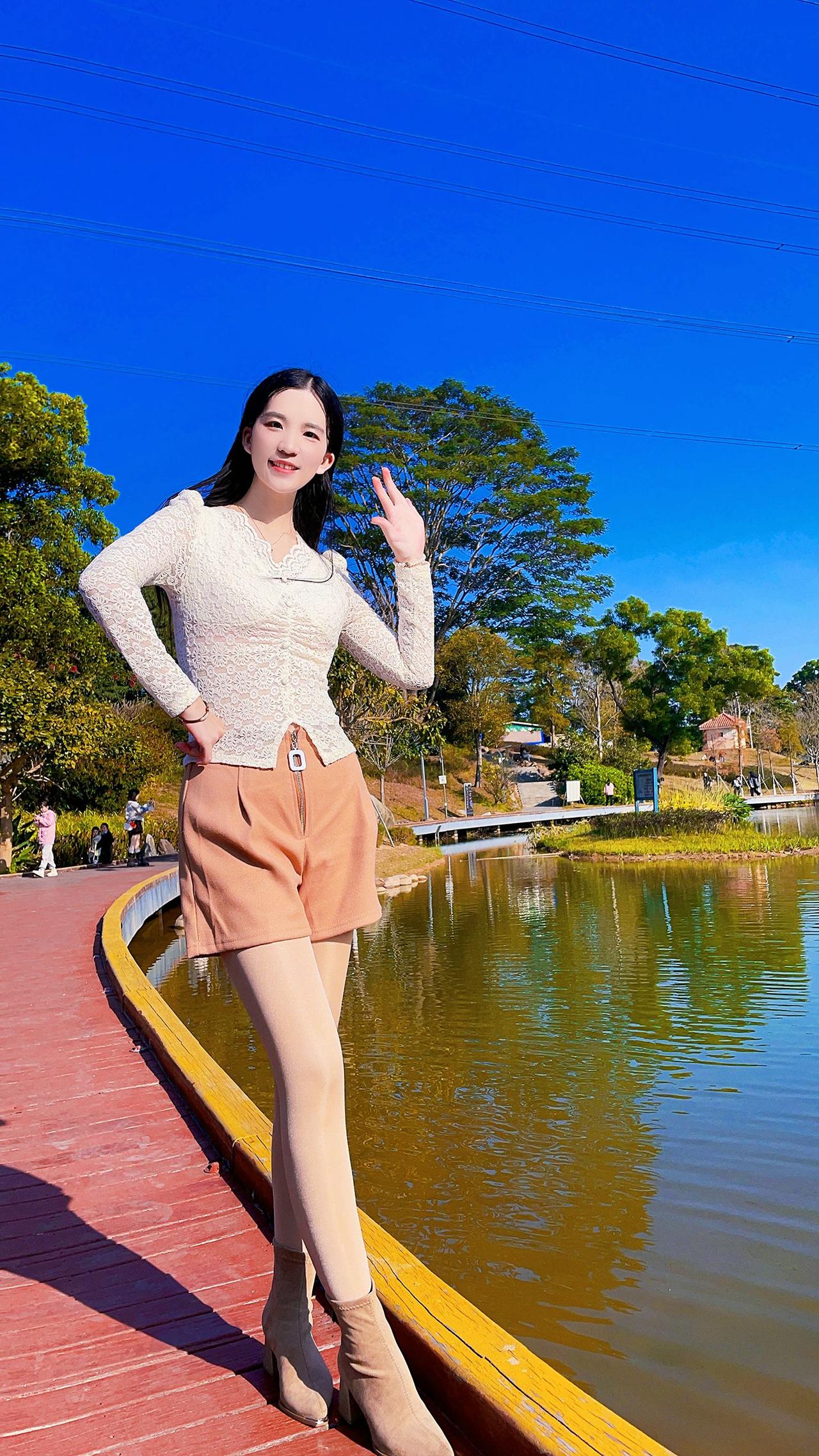 多数人都是按照我们设计的人生道路，害怕探索别的道路，但偶尔会有这么一些人，破坏我