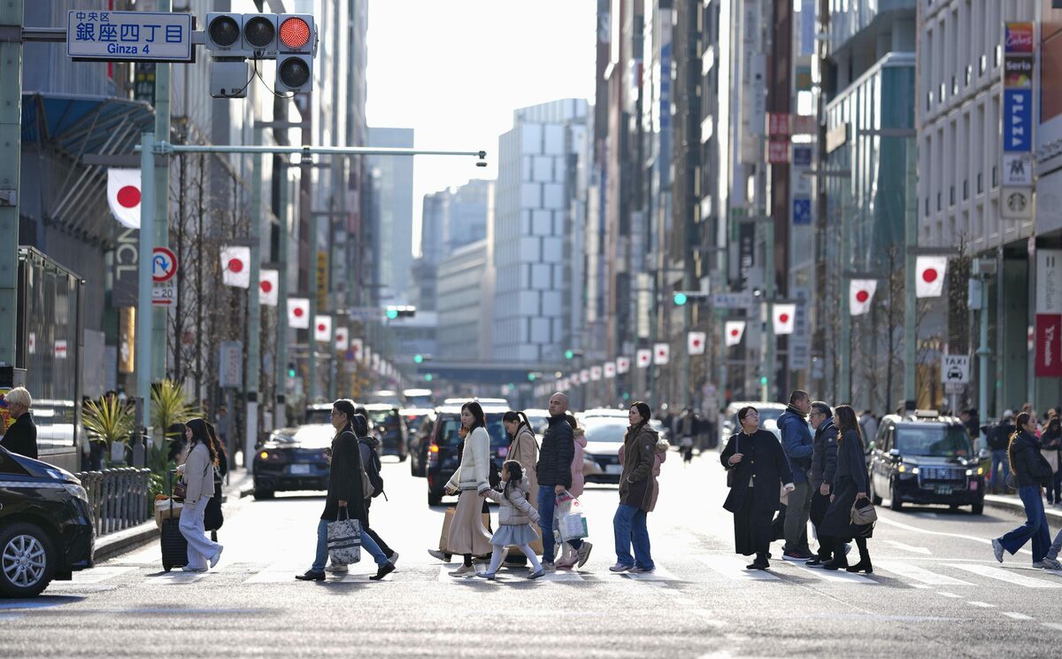 日本百货店销售额五年来首次负增长，主因免税消费大幅下滑。其中，中国游客锐减直接冲