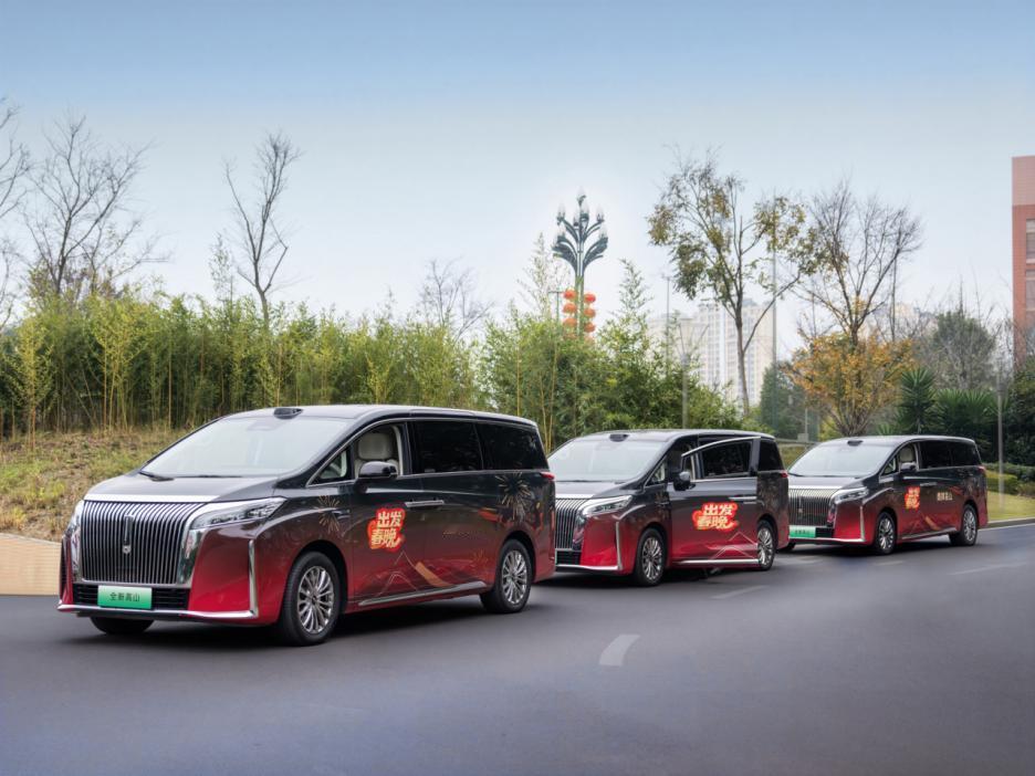 春晚彩排明星出行、接泊用车清一色的高山，这个操作让很多人开始关注这款车。其实仔细