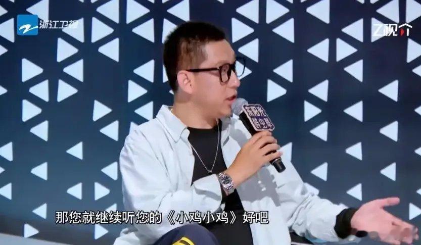 王蓉这是什么命呀，在《乘风破浪》中受了委屈，如今在《天赐的声音》中，又被虐了一遍
