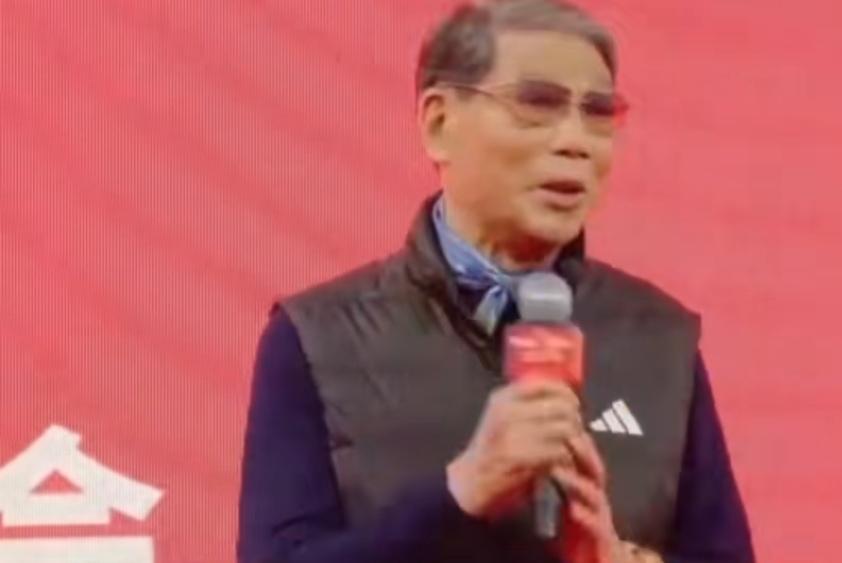 如果徐根宝第二次执教申花没有中途下课会不会去崇明办基地会不会有现在的海港？我想应