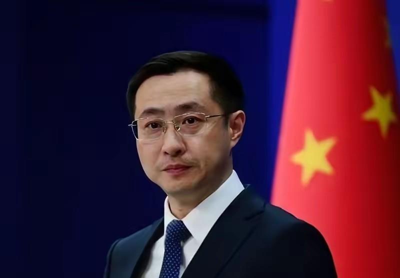 日本新首相刚刚尘埃落定，中方的态度就连夜送到了，针对高市早苗当选日本第105任首