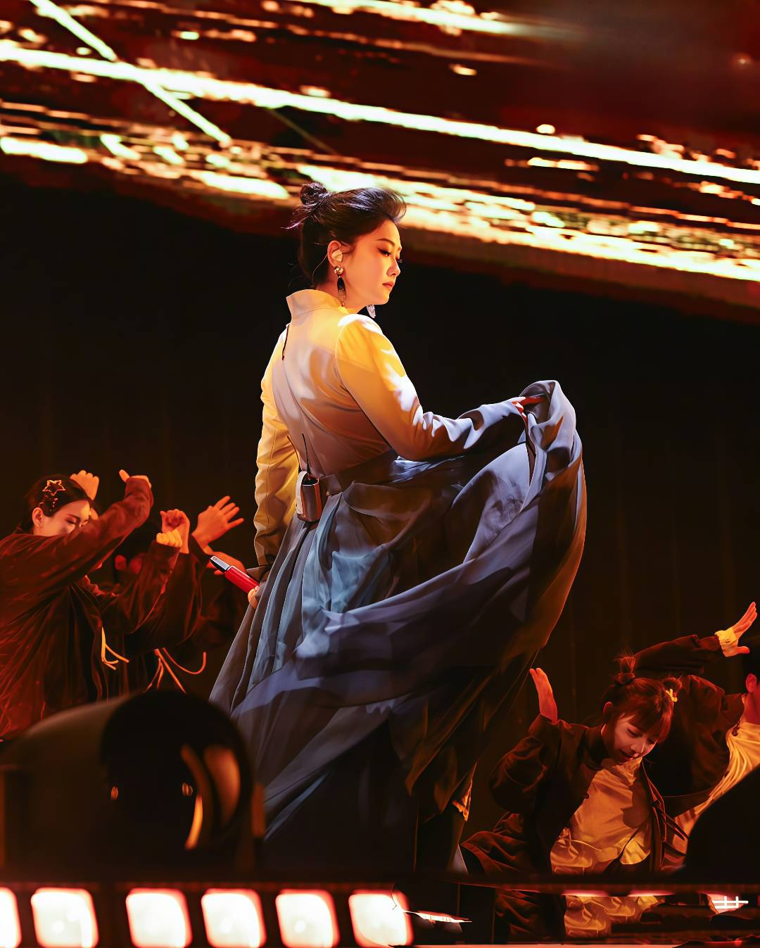 啥时候能回来啊？好想你们！