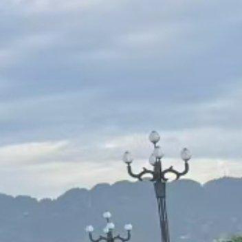 阳光信用[超话] 你眼中倒映的星河烂漫，是我不曾见过的世外桃源 ​​​