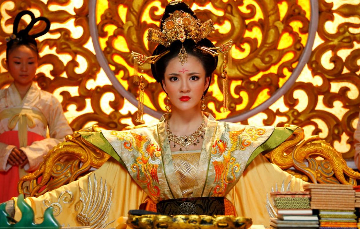 她是“唐朝第一美人”，毒杀亲父，最终却下场凄惨。安乐公主李裹儿毒杀亲父一事是真是