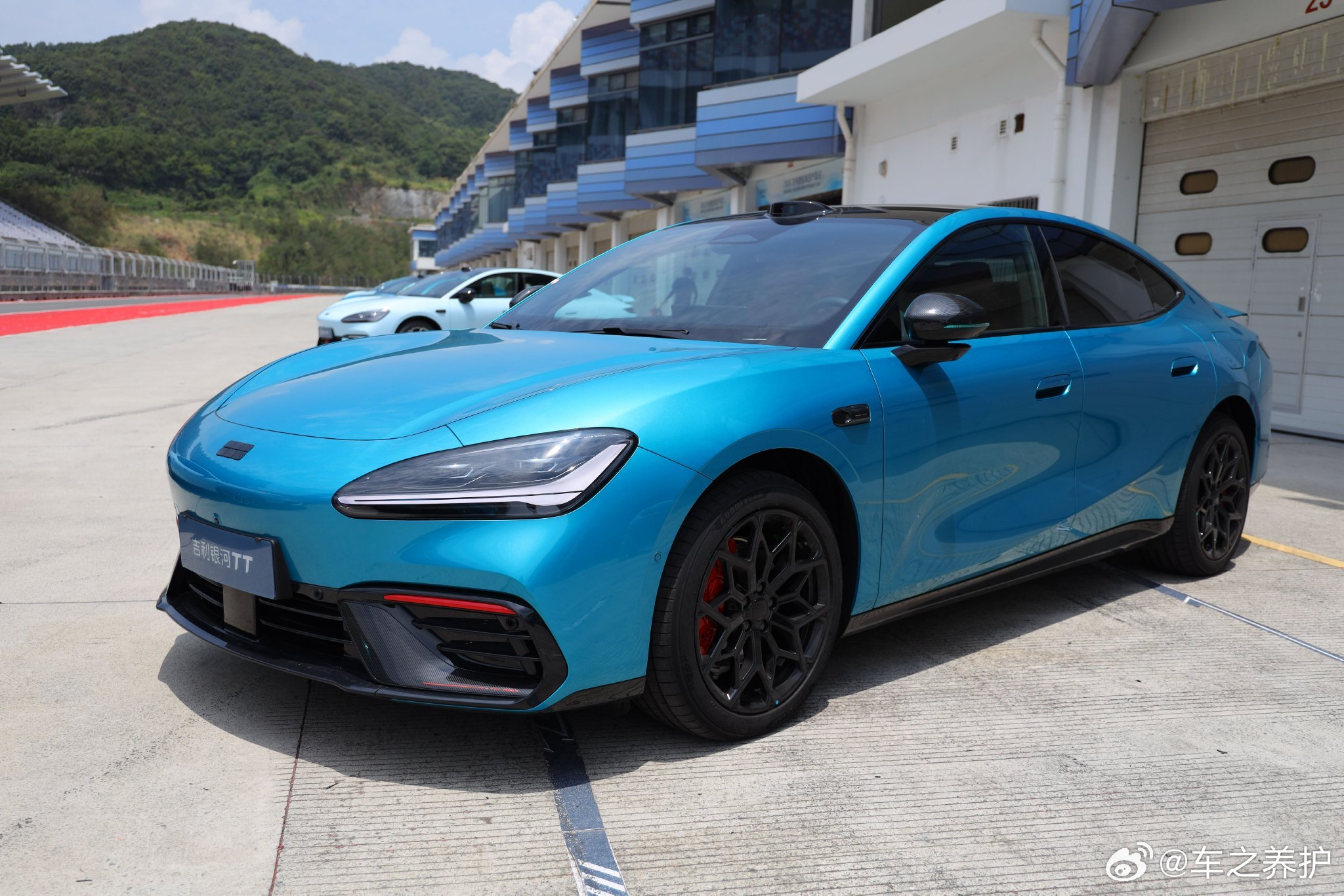 号称“半价小米SU7”，吉利银河TT上市，卖12.99万起有戏吗？9月10日，吉
