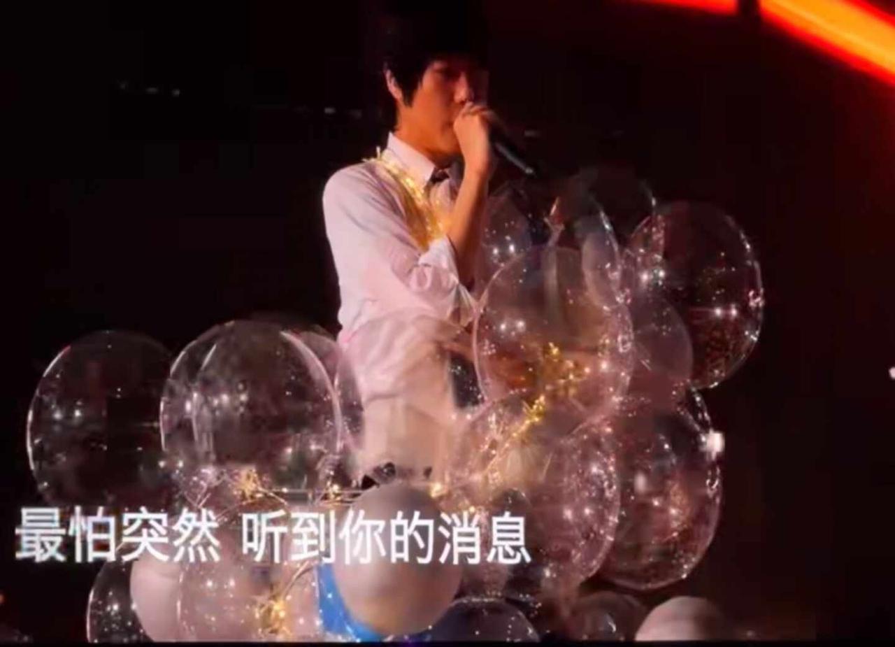 喵喵🐱又上大招了
五月天 五月天阿信
谁能拒绝这么可爱的猫咪