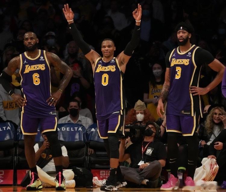威斯布鲁克退役WhyNotNBA传奇真实💔威少退役感言：那些批评和质疑重要吗？