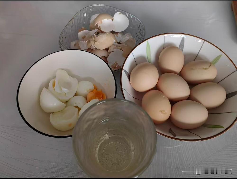 吃鸡蛋瘦了30斤？40岁以后减肥真有这么简单？我劝你先别急



最近今日头条上