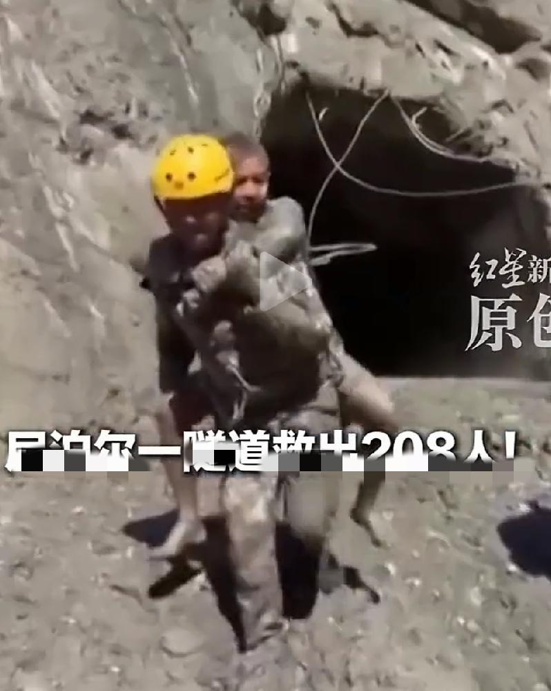 对面数字又更新了。
903+4247=5150
昨天中午还是794+2502=3
