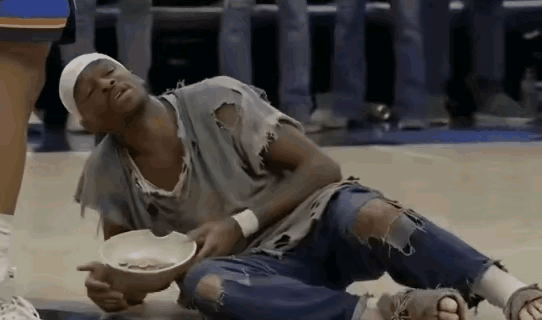 雷霆还有机会打破73胜纪录吗？布克绝杀雷霆 雷霆目前战绩30胜6负，剩余46场比