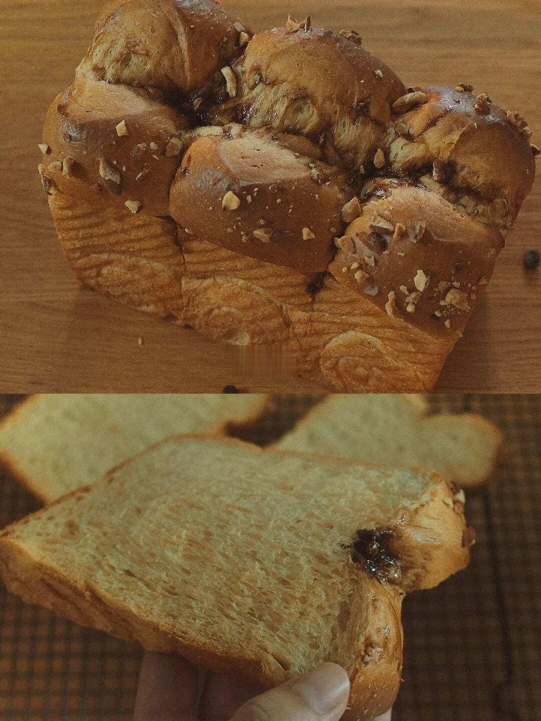 来做绵密的生椰拿铁吐司吧🍞香味十分浓郁🥥